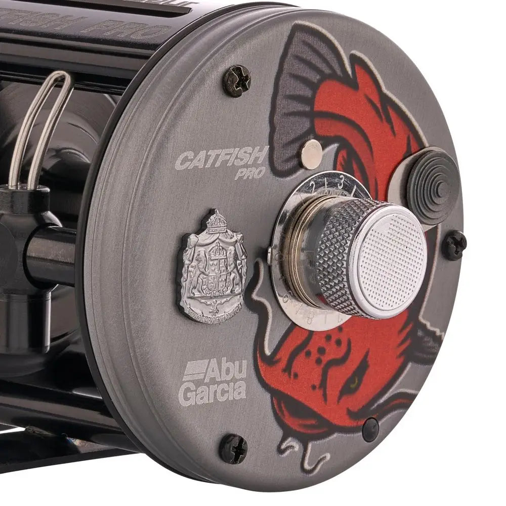 Ambassadeur Carbon Matrix Baitcast Fishing Reel For Anglers